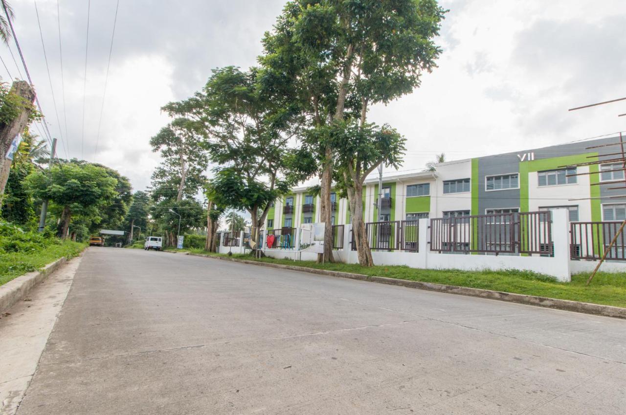 Hotel Reddoorz @ Sunfields Lipa Batangas Lipa City Zewnętrze zdjęcie
